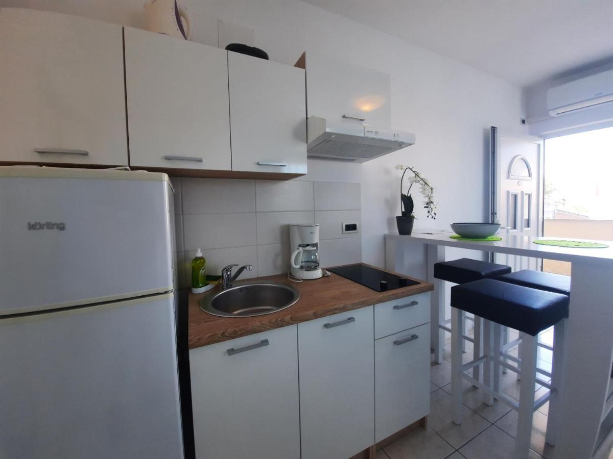 Villa Doris Yourcroatiaholiday Premantura Exteriér fotografie