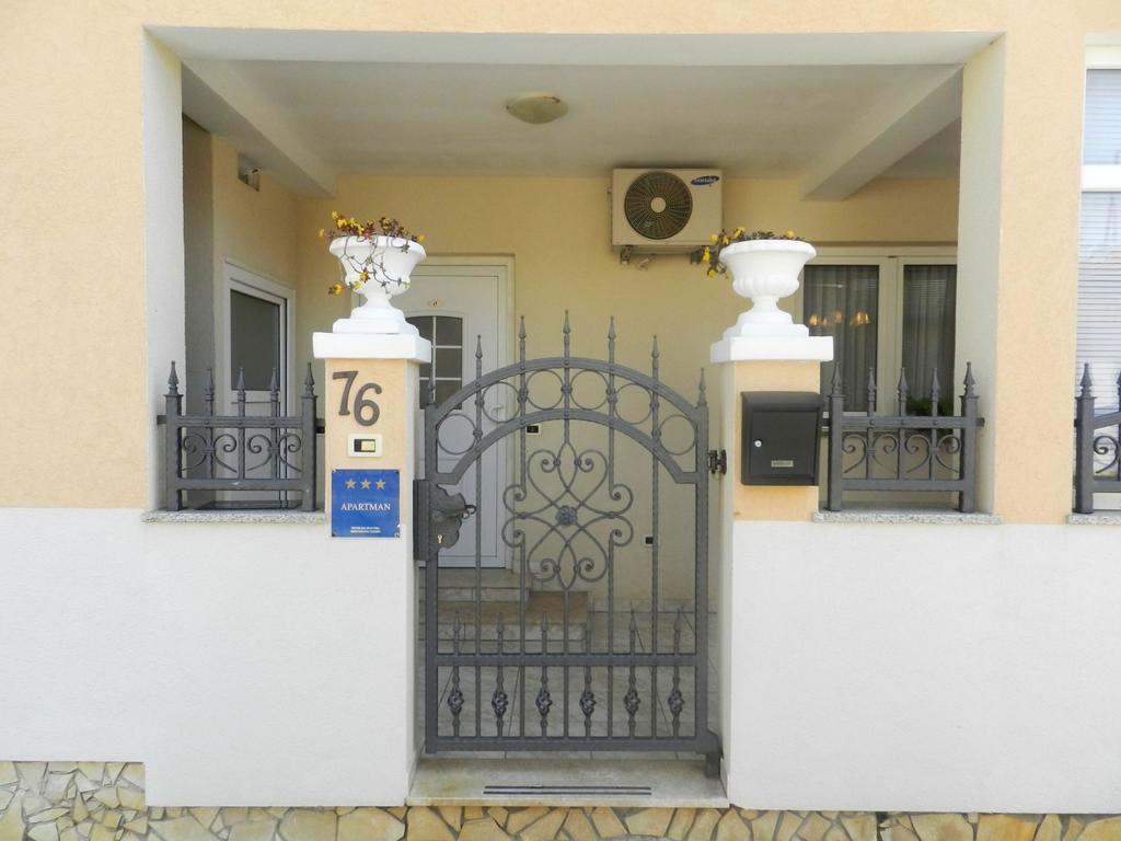 Villa Doris Yourcroatiaholiday Premantura Exteriér fotografie