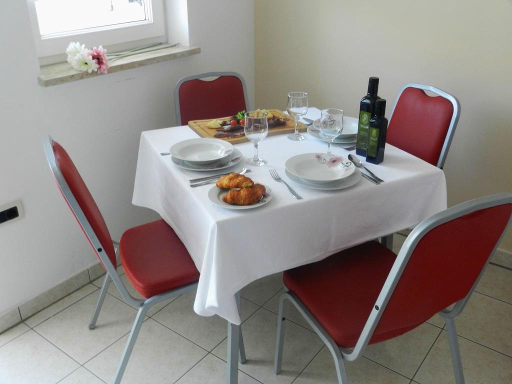 Villa Doris Yourcroatiaholiday Premantura Exteriér fotografie
