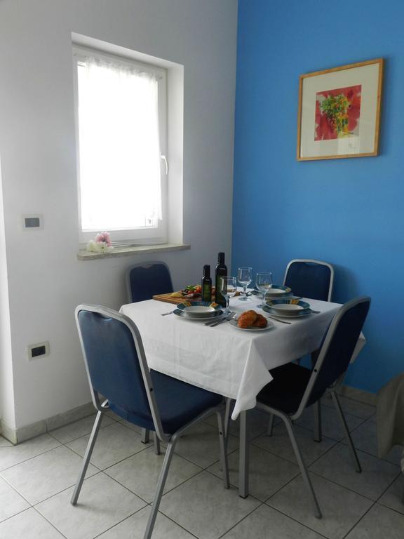 Villa Doris Yourcroatiaholiday Premantura Pokoj fotografie